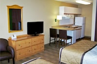 Studio 6 Extended Stay Chicago Vernon Hills Lincolnshire IL