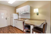 Studio 6 Extended Stay Chicago Vernon Hills Lincolnshire IL