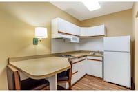 Studio 6 Extended Stay Chicago Vernon Hills Lincolnshire IL