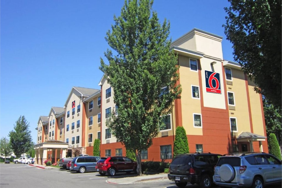 Studio 6 Suites Seattle Kent WA, C98004, Seattle