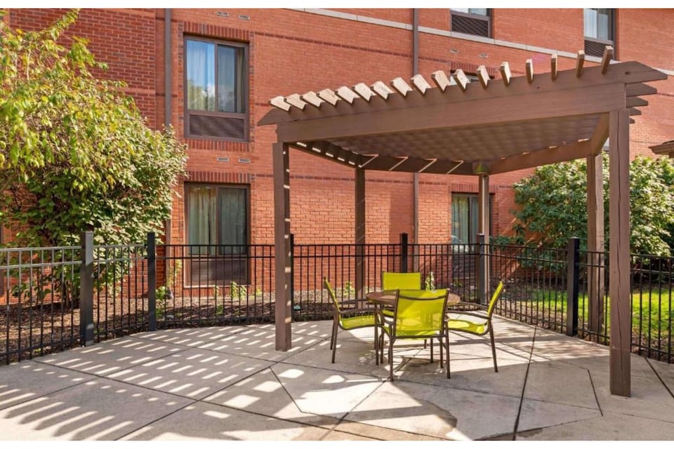 Studio 6 Extended Stay South Bend Mishawaka South IN, C46530, South Bend IN