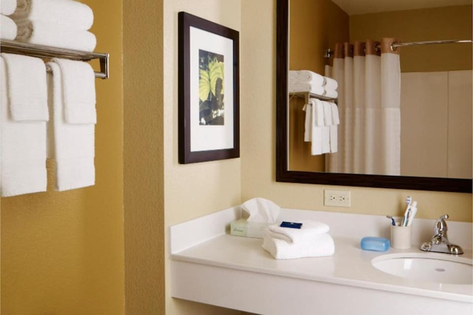 Studio 6 Extended Stay South Bend Mishawaka South IN, C46530, South Bend IN