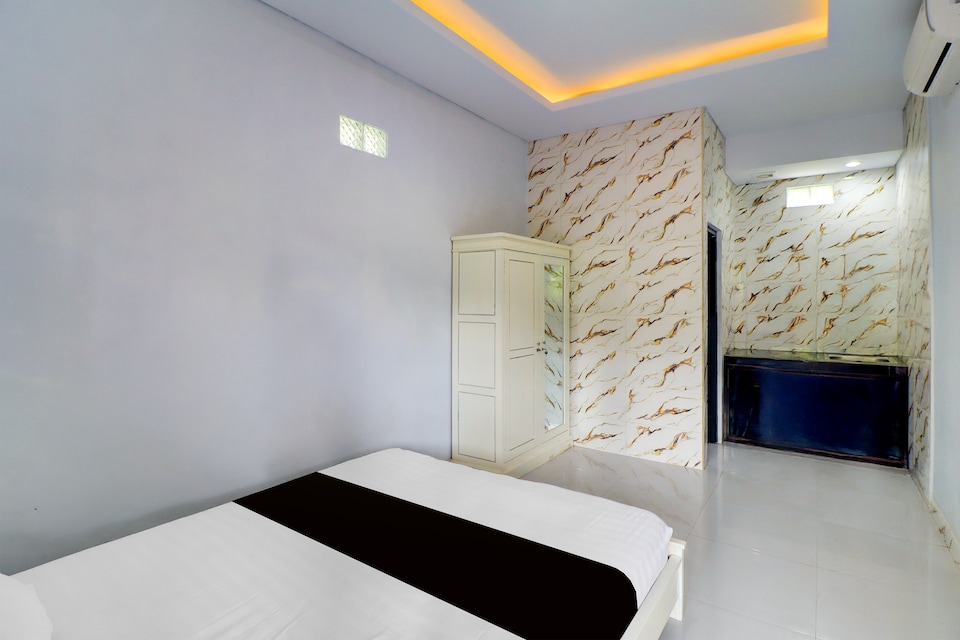 Hotel O near Mangusada Hospital formerly Rare Home Cozy Stay Premier 2, Bali, Bali