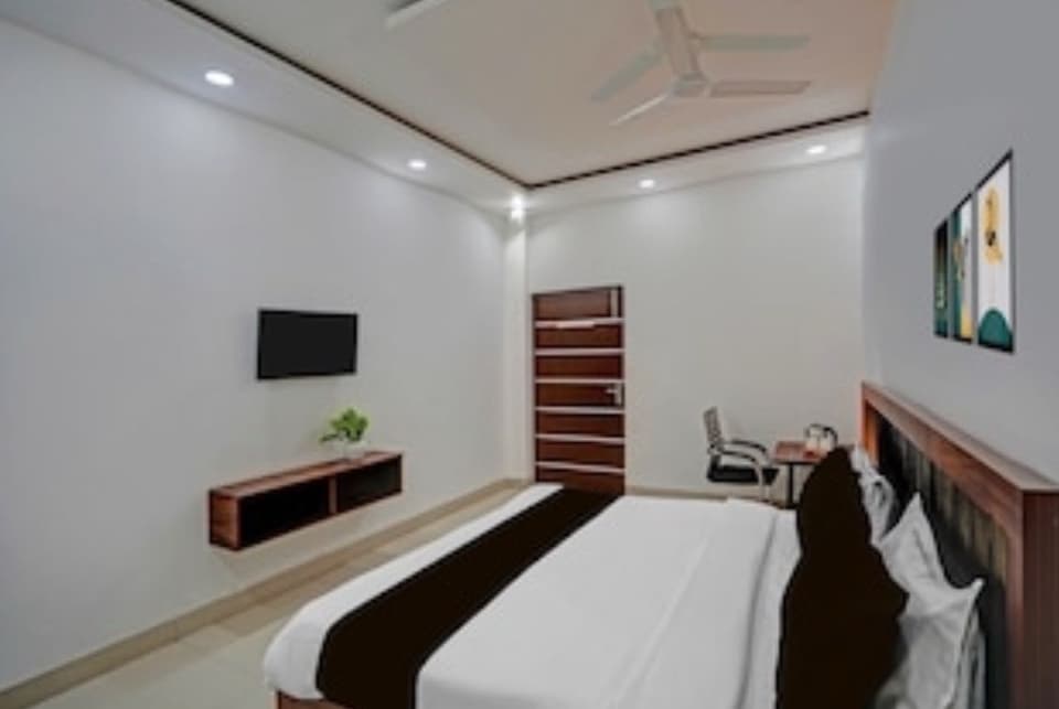 Super Collection O JECC Jaipur Formerly Hotel Tejas, Jaipur Airport, Jaipur