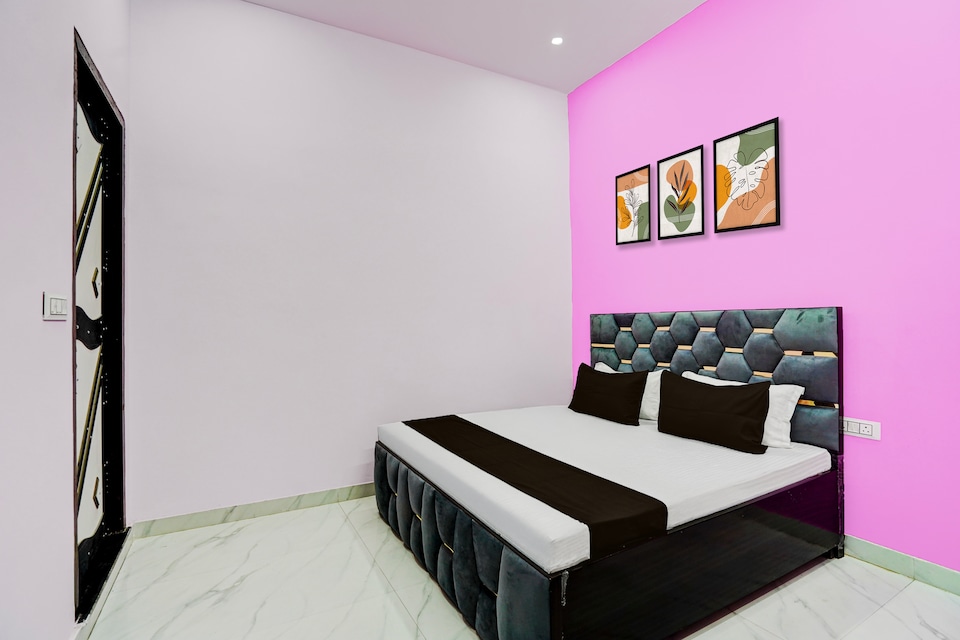 Hotel O Diamond Hotel, Greater Noida, Noida