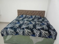 SPOT ON RAJEEV PG & GUEST HOUSE