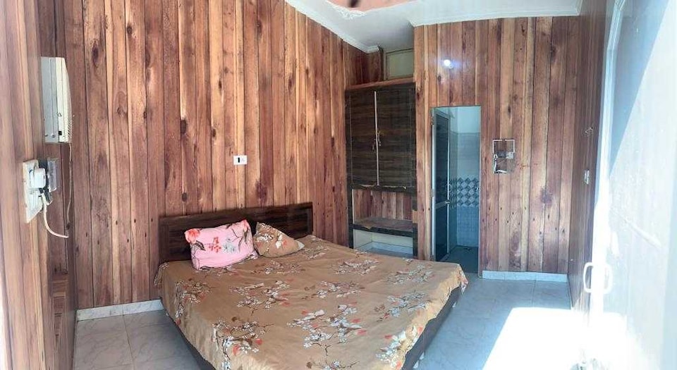 Hotel O RAJEEV PG & GUEST HOUSE, Phagwara, Phagwara