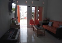 Hotel O near Tugu Simpang Lima Aceh formerly Nasya Homestay