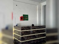 Spot On PREM PALACE HOTEL & RESTAURANT