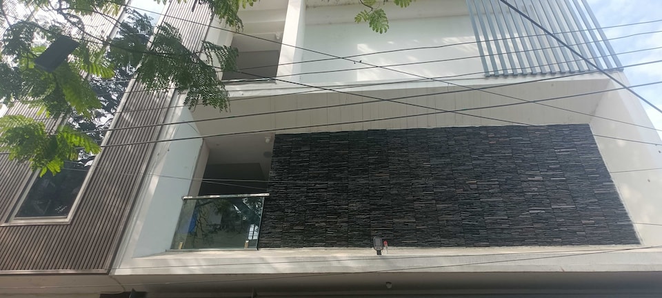 Hotel O 2 KINGS GRAND INN, Tiruchanur Road Tirupati, Tirupati