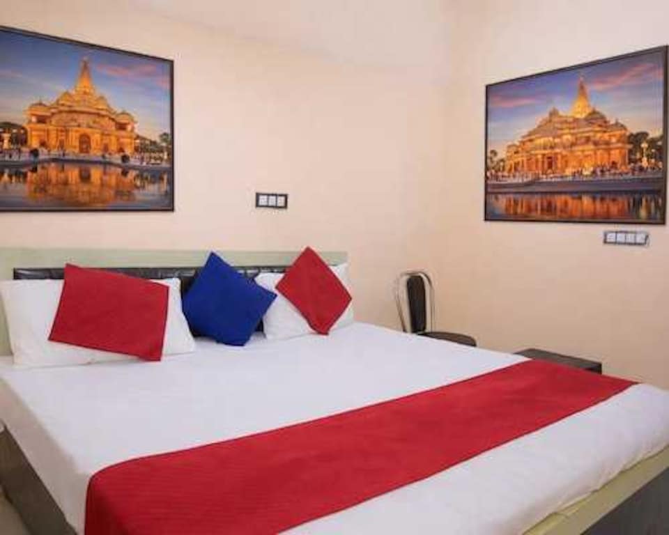 Hotel O LAXMI PAYING GUEST HOUSE, Ayodhya, अयोध्या