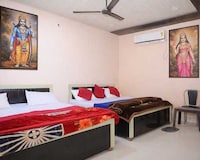 Hotel O LAXMI PAYING GUEST HOUSE