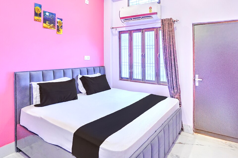 Hotel O Ashirwad Guest house , Lanka, Varanasi