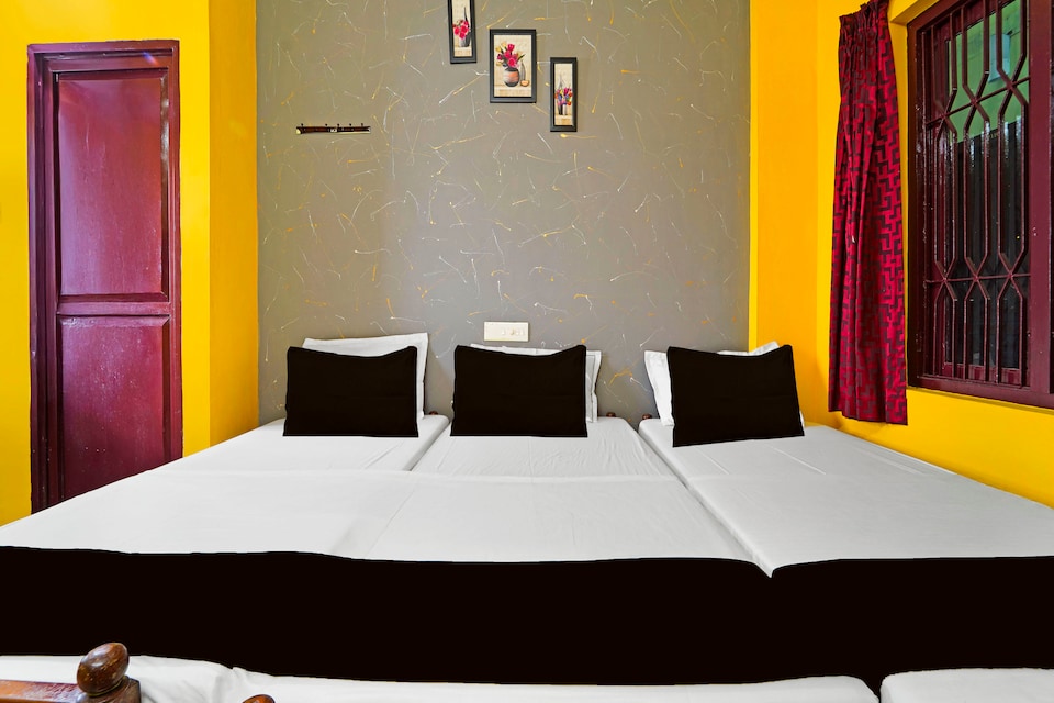 Hotel O Sivaganga Guest House, Thampanoor Trivandrum, Trivandrum