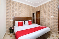 OYO Hotel Star Palace