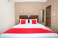 OYO Hotel Star Palace