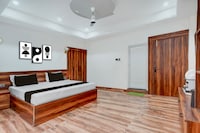 Super Townhouse Zero Mile Metro Station Patna Formerly The King Hotel and Banquet