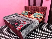 OYO 843098 Bansi Bala Oyo Hotel