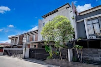 Dancenter Frank House