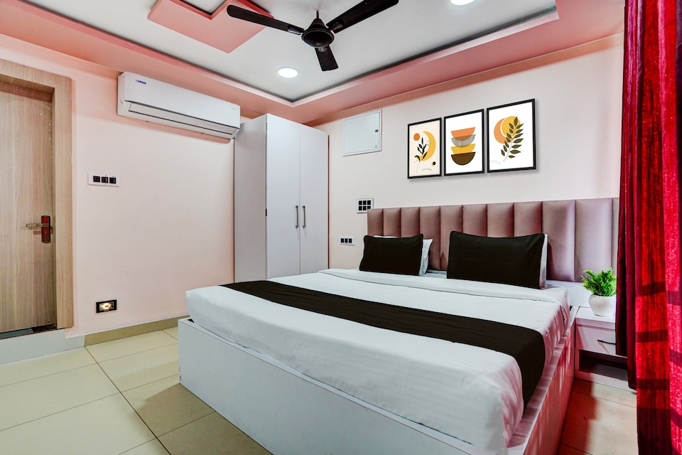 Hotel O Shri Govind , Bilaspur, बिलासपुर