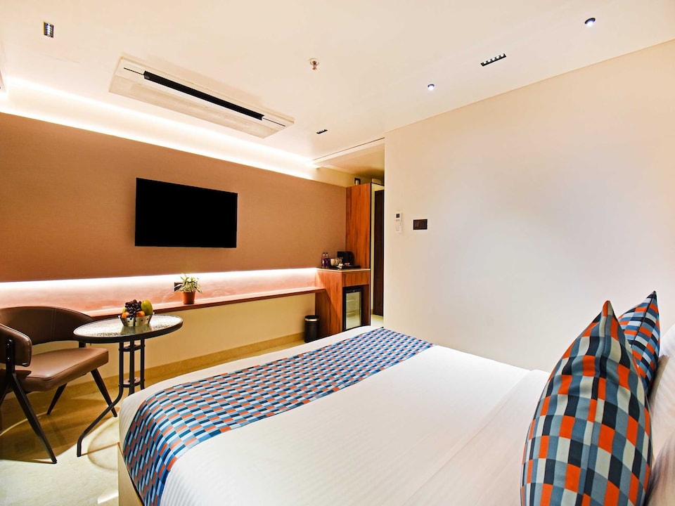 Palette Shrinivas Suites Baner Pune, Baner Pune, Pune