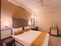 Palette Shrinivas Suites Baner Pune