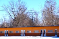 Sparta Motel Near St. Louis / Mississippi River IL