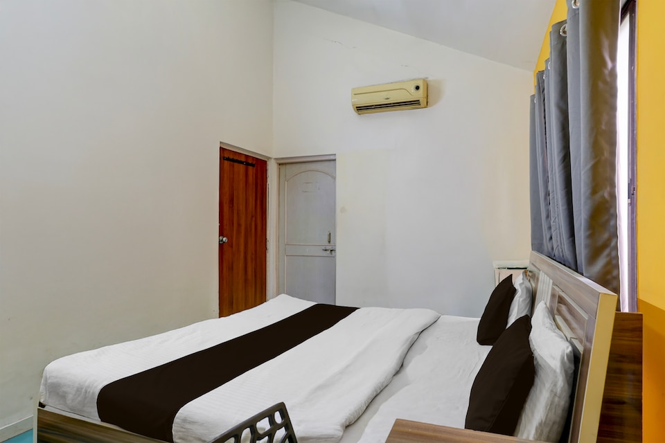 Hotel O The Star Heaven , Baner Pune, Pune