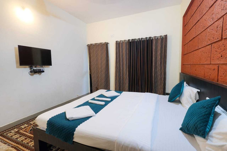 Hotel O The Star Heaven , Baner Pune, Pune