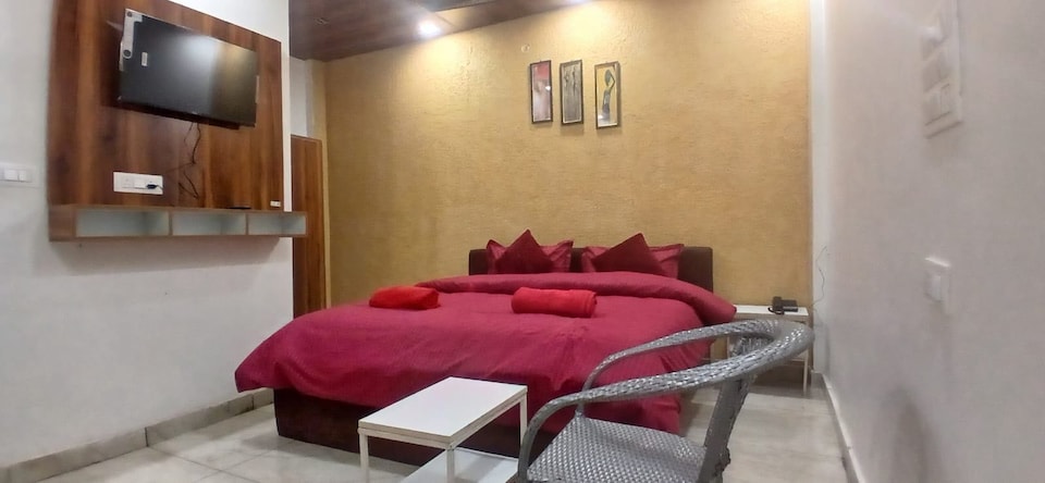 Hotel O Maha Yogi Divine Resort  , Ram Jhula Rishikesh, Rishikesh