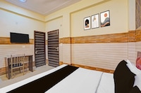 Super Hotel O Noida Sector 63 Formerly Aditya Residency