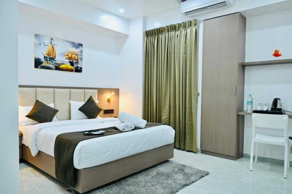 Palette Hotel and Resort Bhigwan Bus Stand, Baramati, Baramati