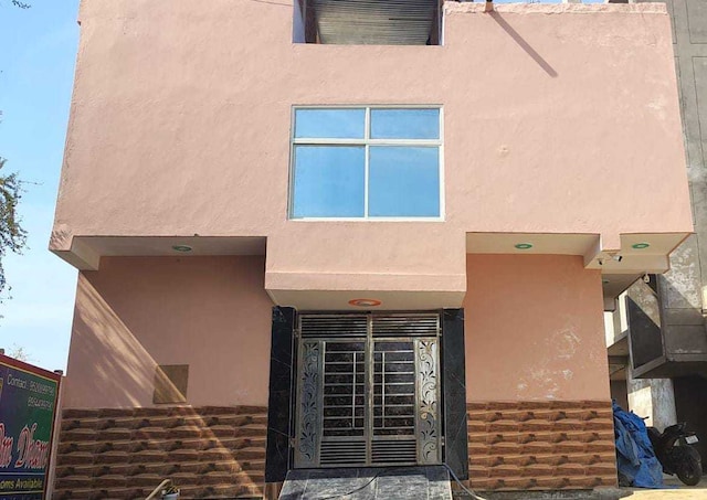 SPOT ON Shri Hari Om Dham