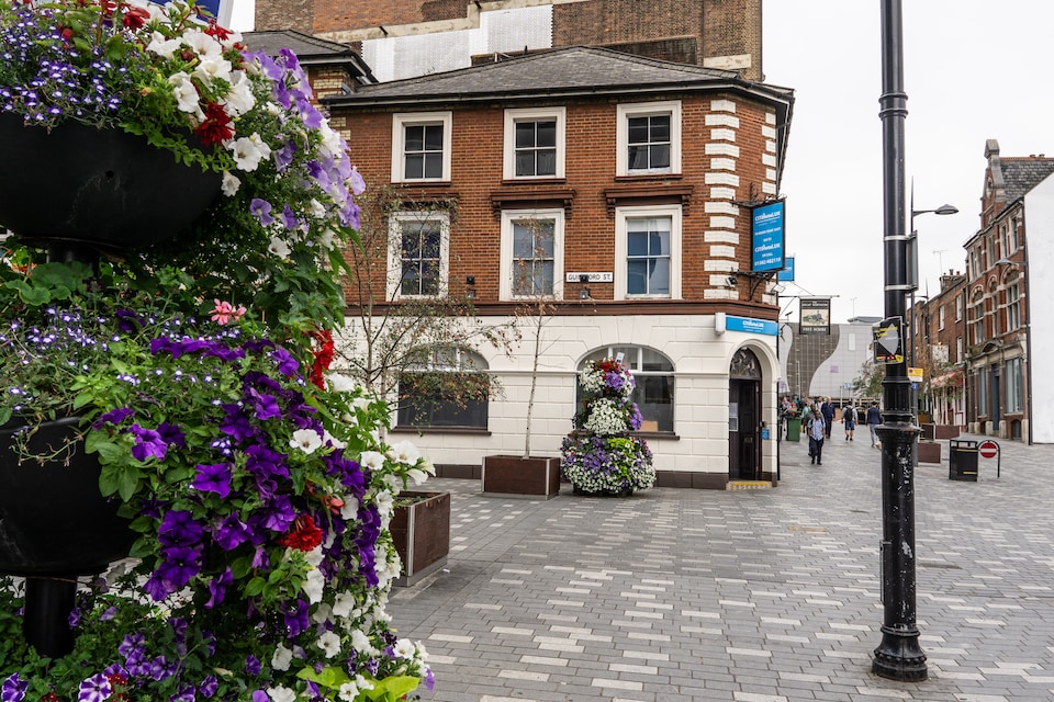 CiTi Hotel London Luton By Belvilla, Luton (Greater London), Luton