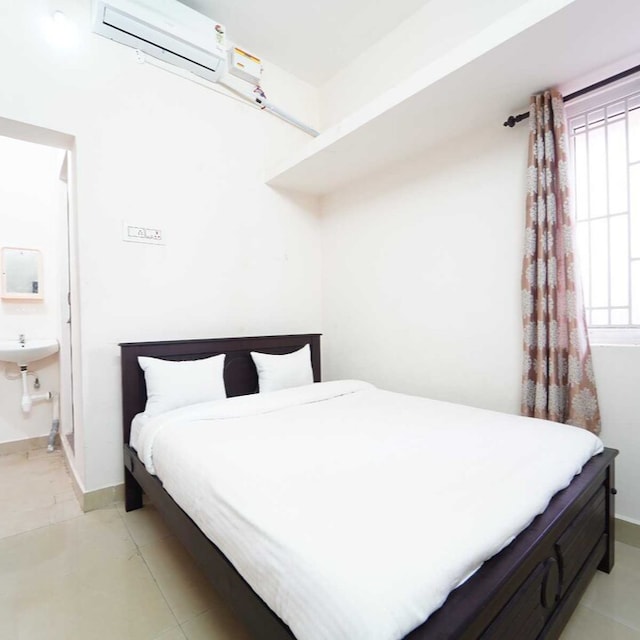 Collection O Madurai Junction Formerly RLR Enclave