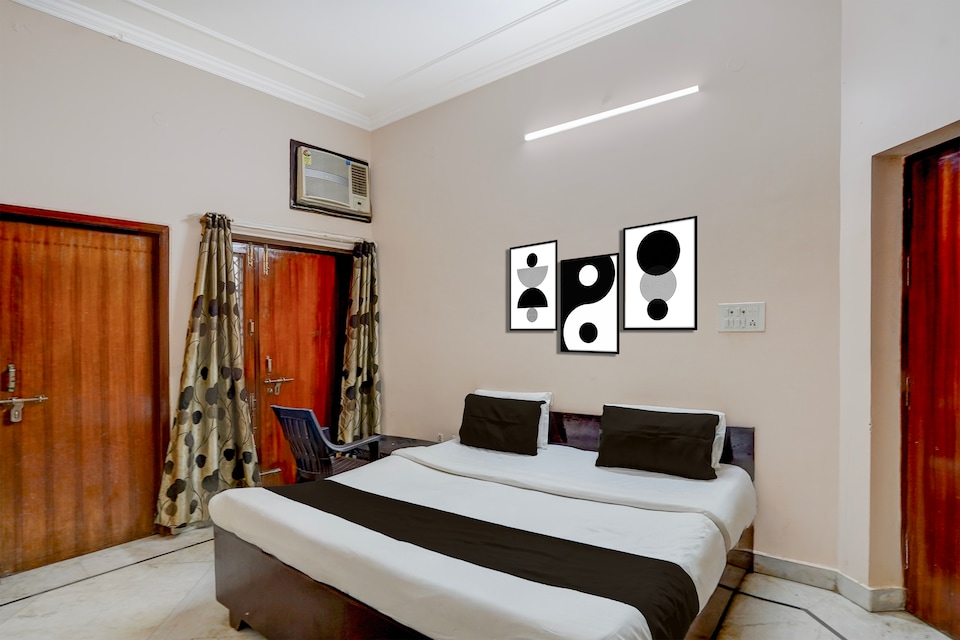 Hotel O Hotel Brijwasi , Gomti Nagar Lucknow, Lucknow