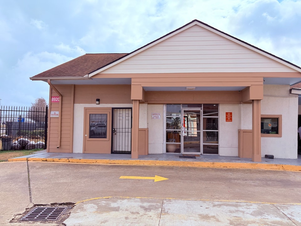 Regency Inn Houston near Hobby Airport, C77047, Houston