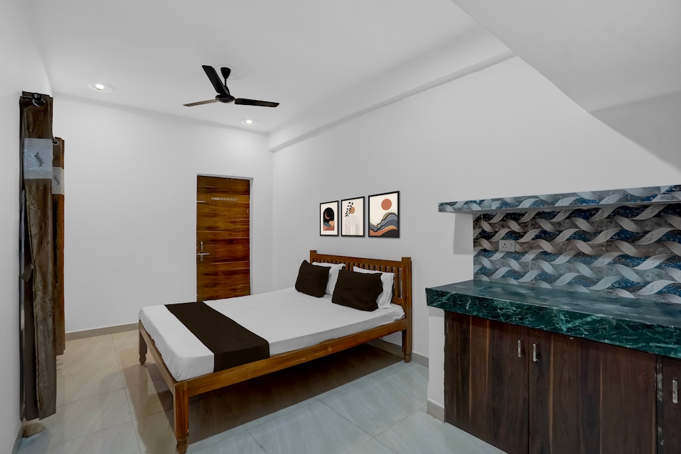 SPOT ON Sangam Stay, Rambagh Allahabad, Prayagraj