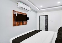 Collection O Musheerabad Metro Station Hyderabad Formerly Bhatia Residency