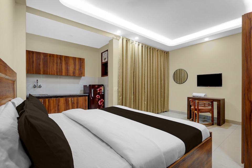 Super Townhouse HOTEL SPR ROAD, Sohna Road, Gurgaon