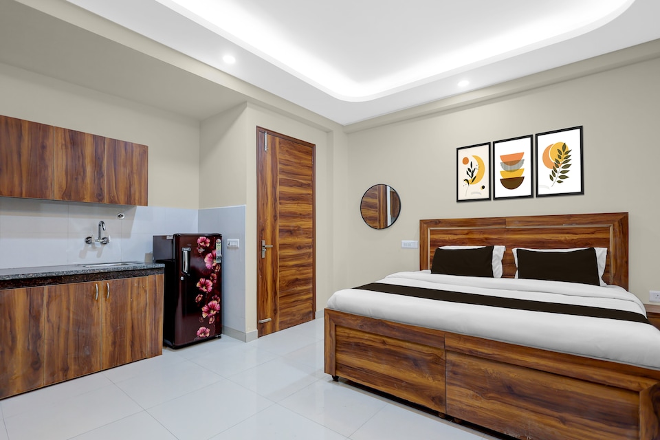 Super Townhouse HOTEL SPR ROAD, Sohna Road, Gurgaon