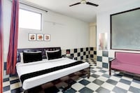 Hotel O Sector 93 Noida Formerly Grand Empire