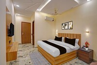 Hotel O THE PVS GRAND