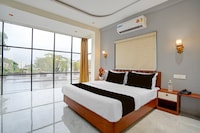 Super Townhouse Chakan Corporate Homestay Formerly New Royal Inn