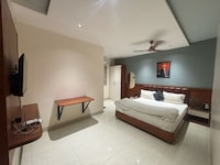 Townhouse Shirdi City Centre Formerly Sree Sai Residency