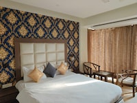 Townhouse Old Kalka Ambala Road Formerly Viraj inn