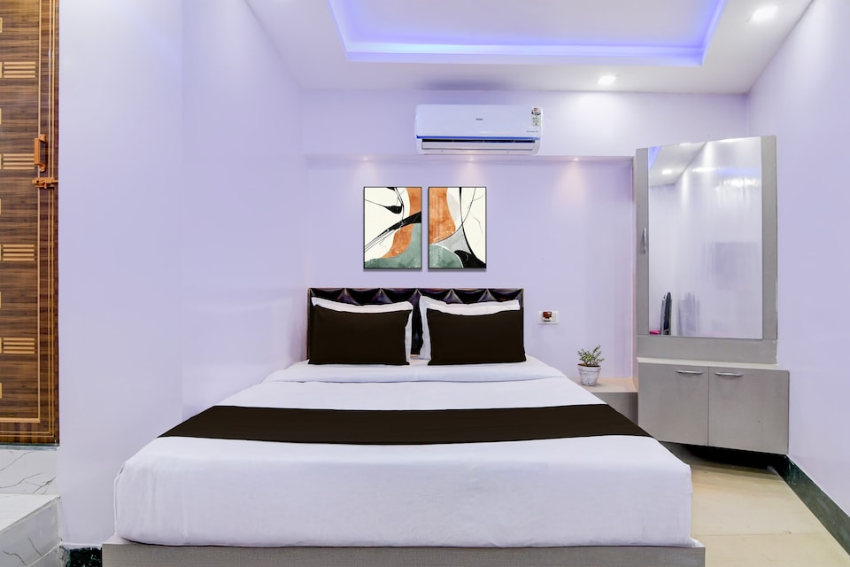 Hotel O Barasat Barbaria Bus Stand Formerly Lotus Guest House, Ruby Hospital Kolkata, Kolkata