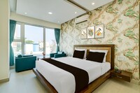 Hotel O Vaishnavi Suites