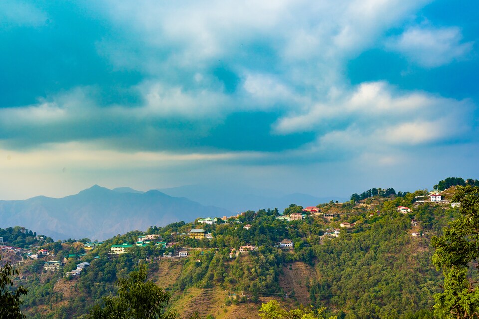 OYO Home 13726 Cozy 2BHK, Company Garden Mussoorie, Mussoorie