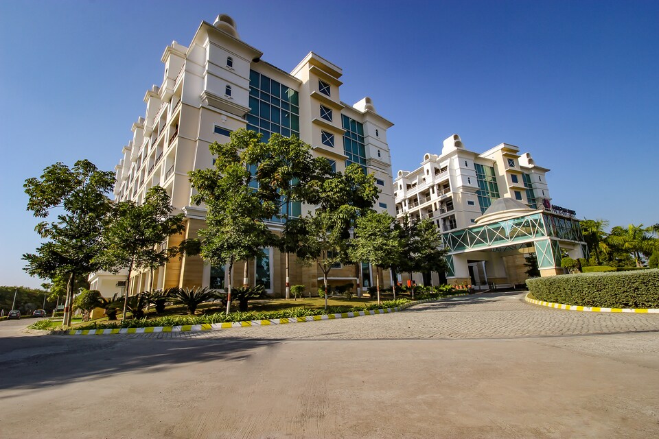 Capital O 13727 Hotel Aarogyam Suites, SIDCUL-BHEL-Bahadarabad, Haridwar